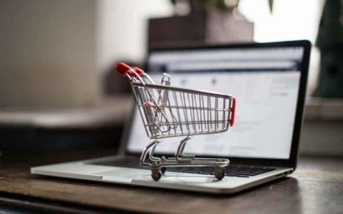 Everything you should know about E-commerce stocks-2-getinstartup